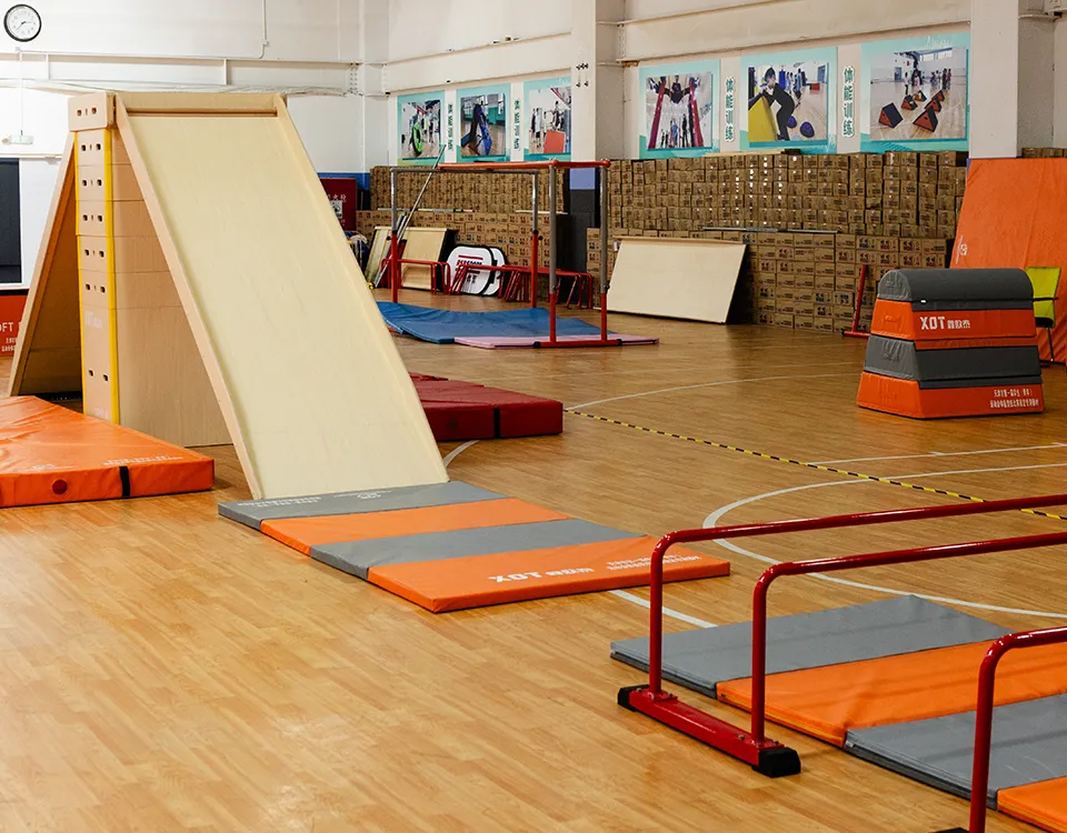Гимнастическое оборудование