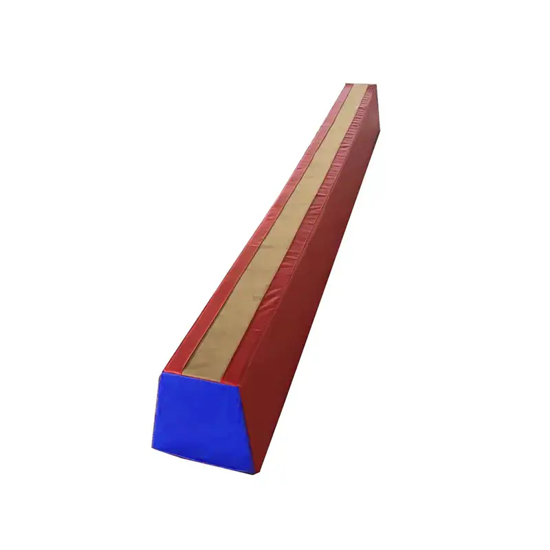 Бревно с кожаным рогом