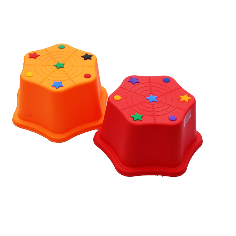 Пни цветущей сливы